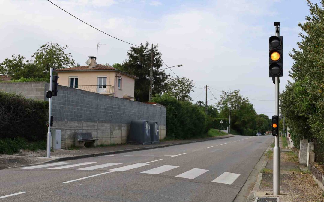 FEUX MICRO RÉGULÉS AVENUE CHARLES DE GAULLE